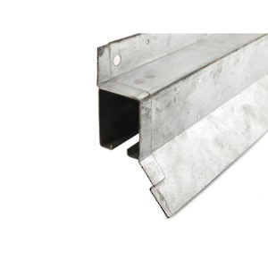 Rail carré en acier fini galvanisé pour usage intense avec solin soudé