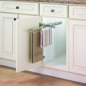 Pull-Out Towel Bar