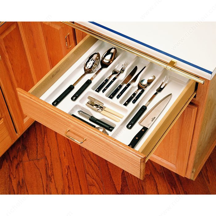 Rev-A-Shelf trimmable Cutlery Tray - Richelieu Hardware