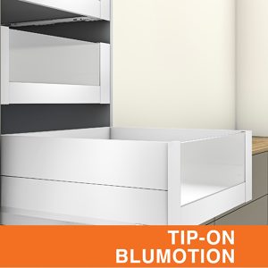 MERIVOBOX TIP-ON BLUMOTION BOXCAP inner draw with full glass front ...