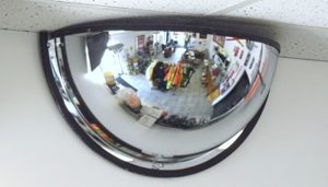 Miroirs de surveillance