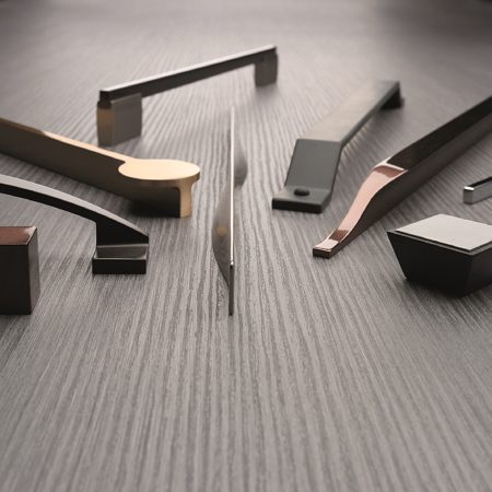 Be inspired by our vast range of decorative hardware, rigorously developed by renowned designers.
